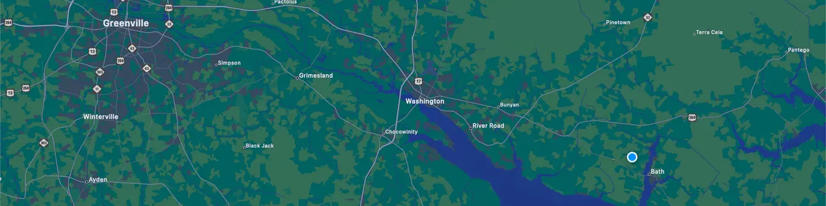 Washington NC waterfront district with boats and downtown shops